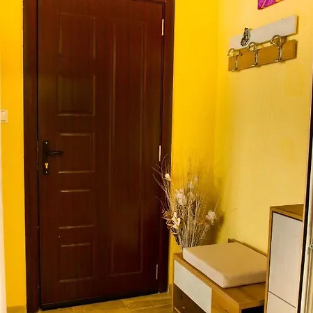 Lavander Fleur Apartment